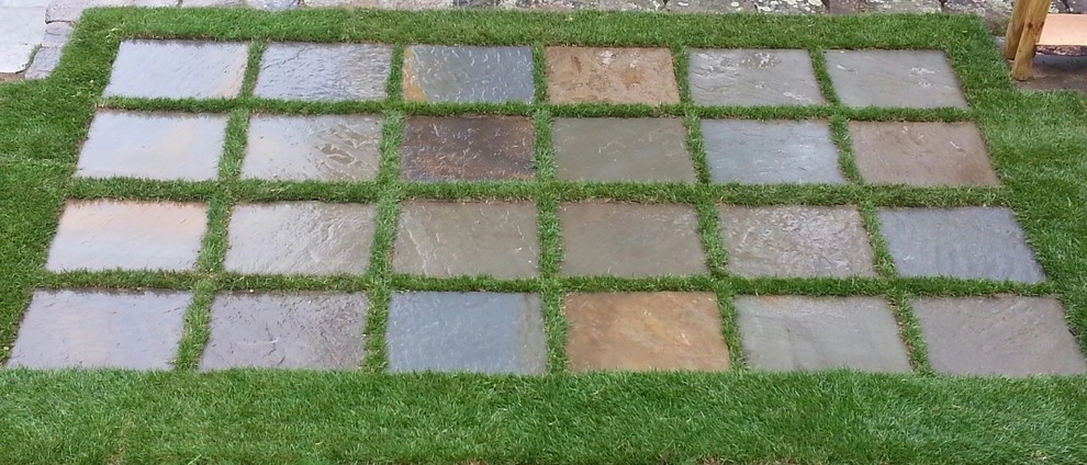 Pine Ridge Lawn & Landscape, LLC - Photo 9