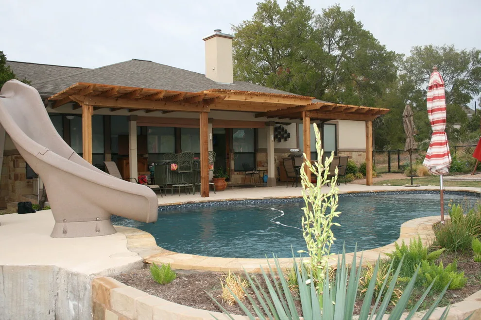outdoor structures and shade solutions by Hometown Decking And Decorative Concrete - Photo 10