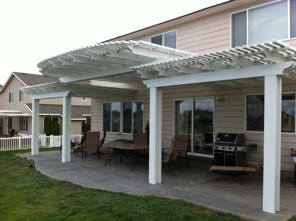 Backyard By Design - Photo 6