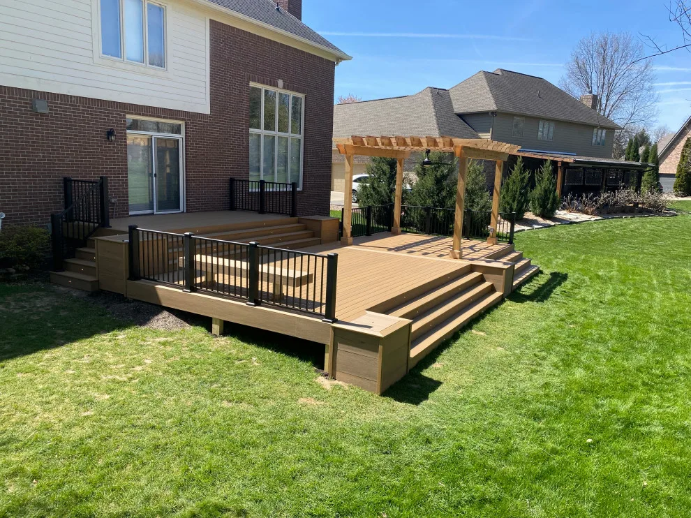 DeckThisOut - Photo 3
