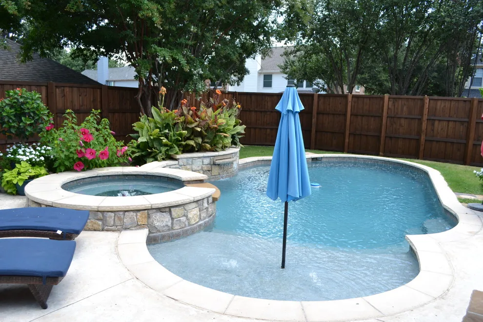 Plano Pool and Spa with Fire Pit and Attached Roof by Ortus Exteriors - Photo 5