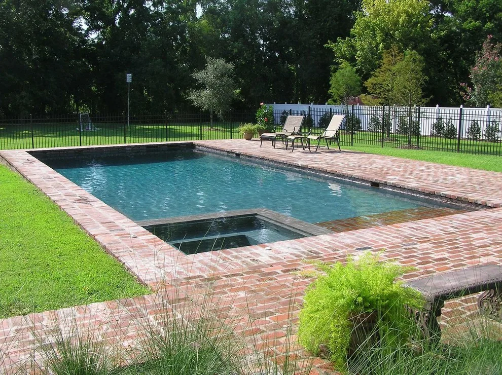 Aquatic Retreats by Ewing Pool & Spa - Photo 2