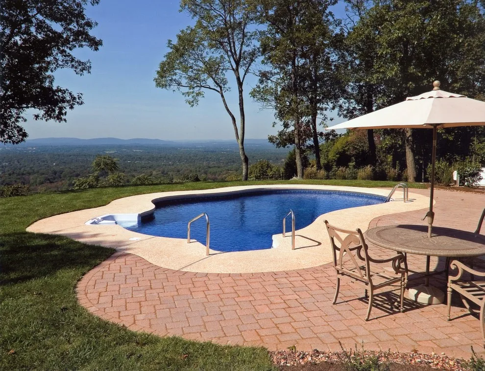 Vinyl Lined Swimming Pools by Under The Sun Improvements - Photo 5