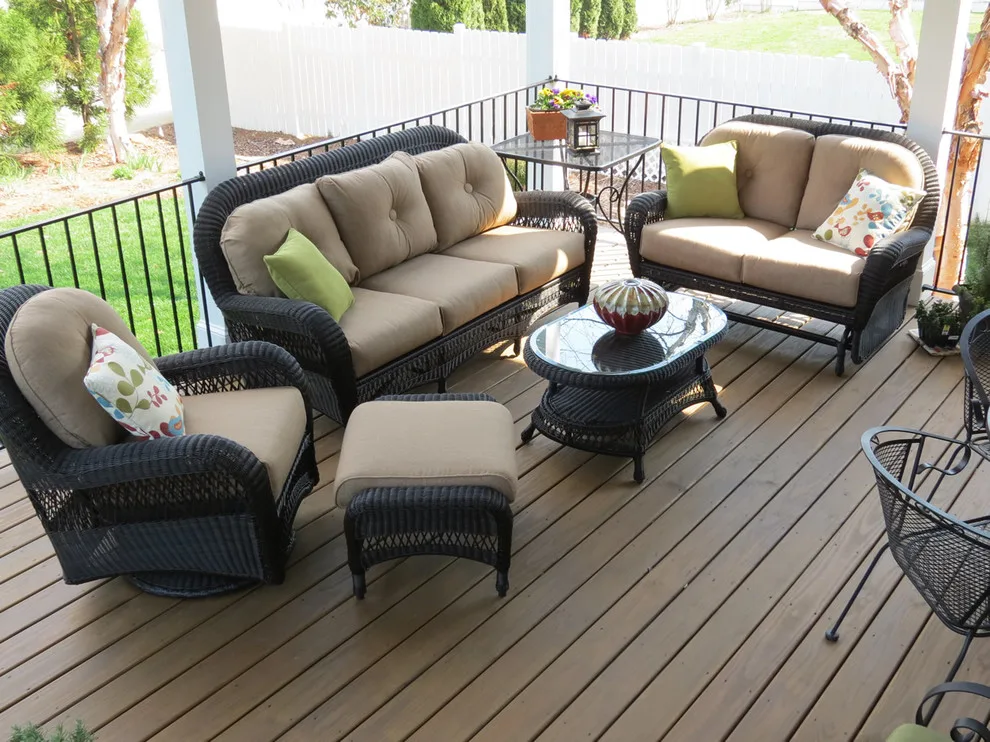 Veranda and Patio by Deckscapes Inc - Photo 8