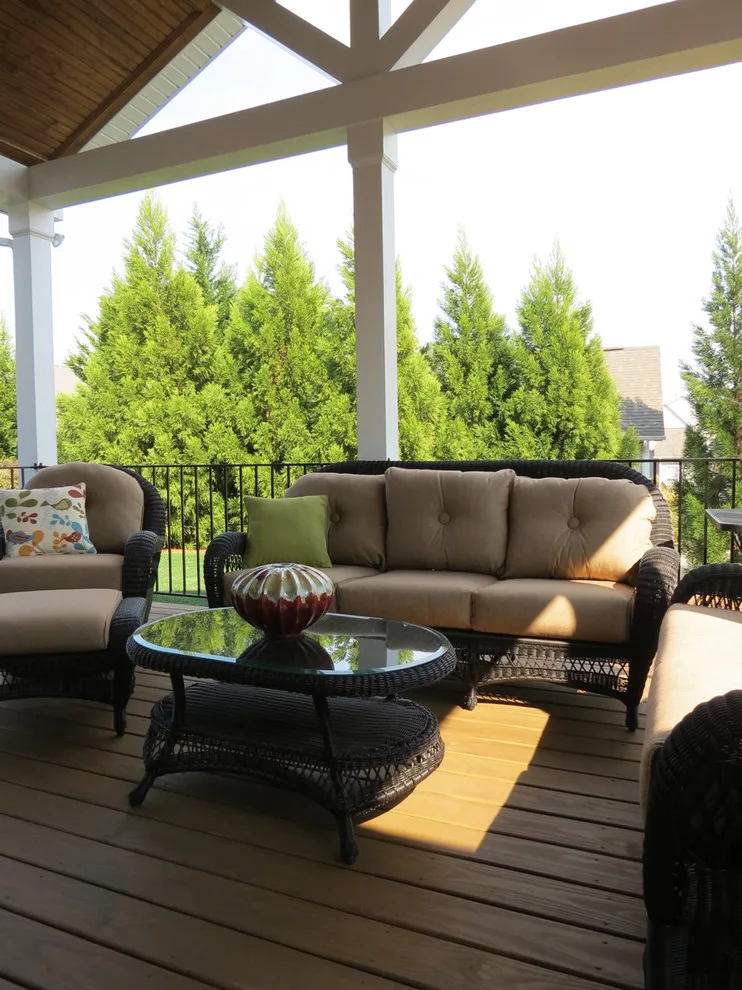Veranda and Patio by Deckscapes Inc - Photo 19