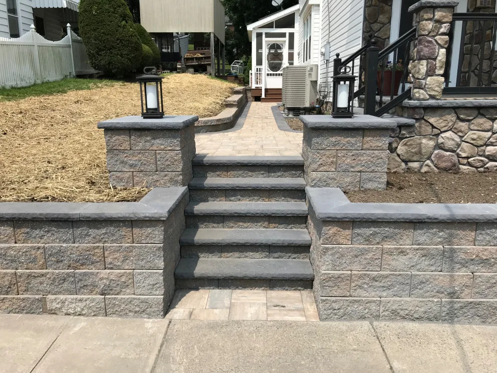 Veranda Revamp by Stoney Mountain Construction - Photo 7