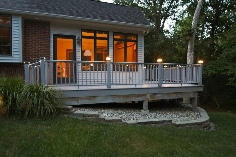 Cap Lighting for Posts by DecksDirect - Photo 3
