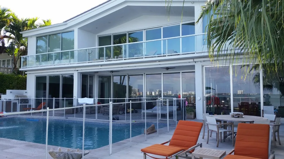 Miami Beach Private Home by RetractableAwnings.com Inc. - Photo 3