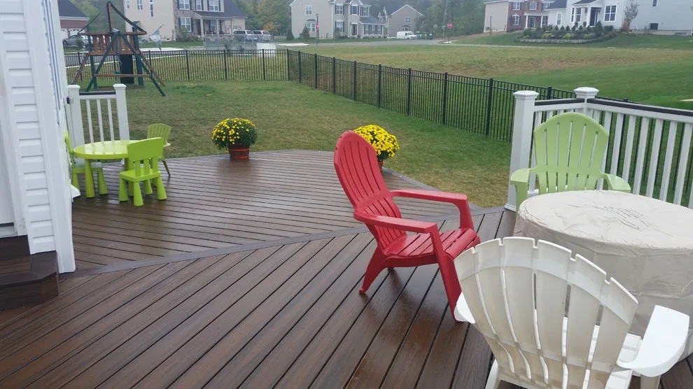 Schweder Project by JR Freed Custom Decks - Photo 6