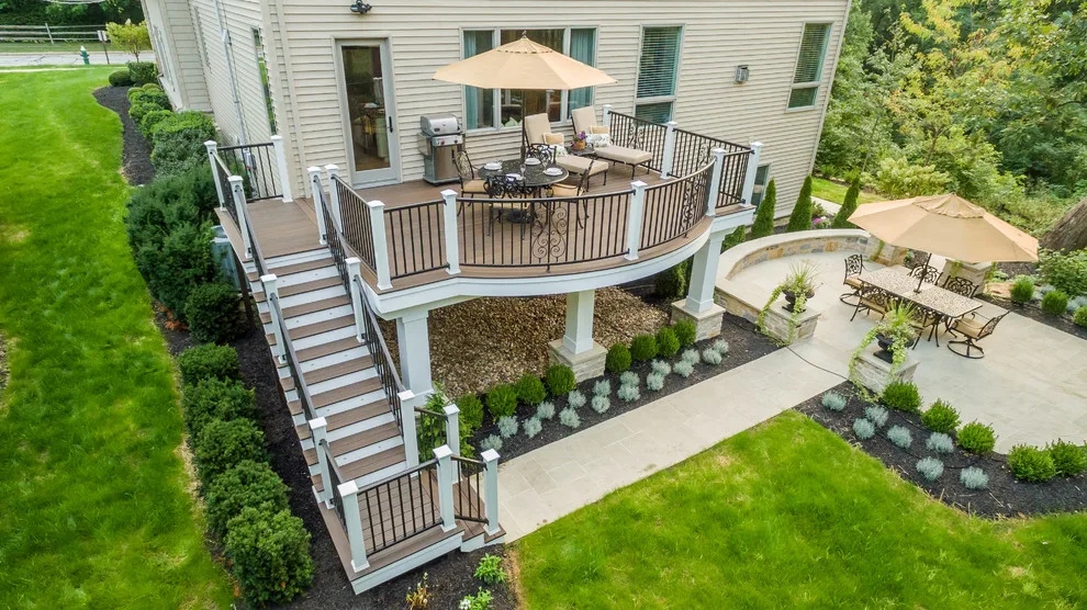 Woodland Deck Company - Photo 4