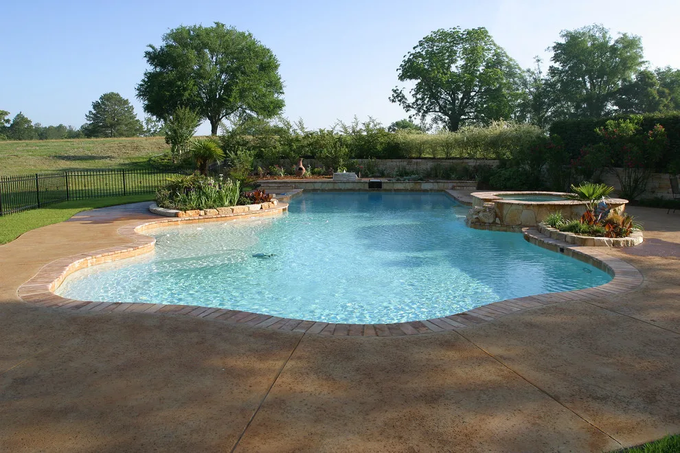 Preferred Pools Inc. - Photo 4