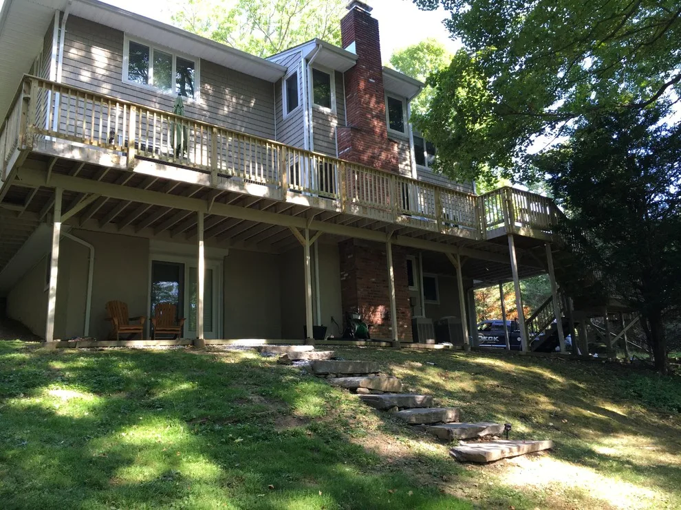 Railing renovation by Deck Phenom - Photo 2
