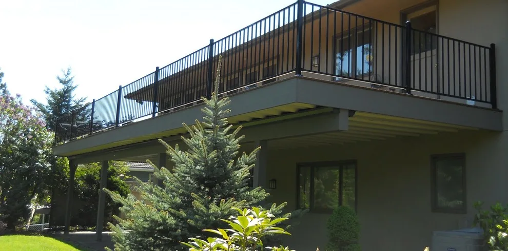Balustrades by Three Rivers Custom Decks - Photo 2