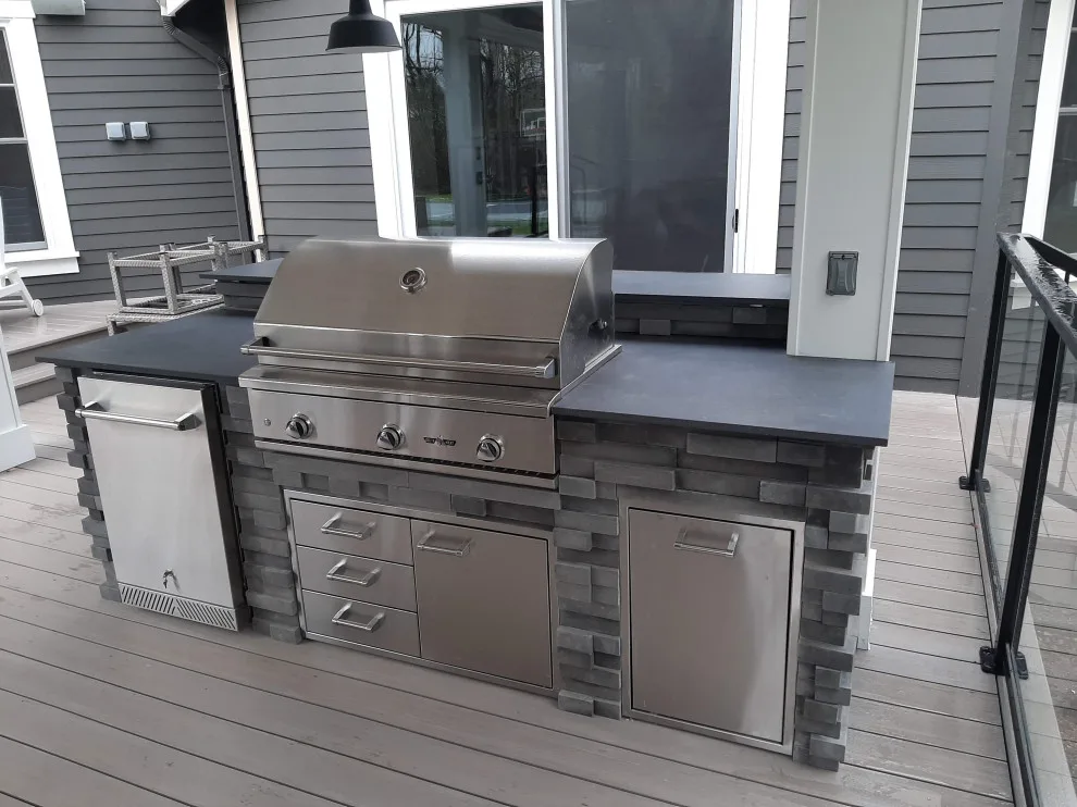 Eagle Outdoor Living LLC - Photo 2