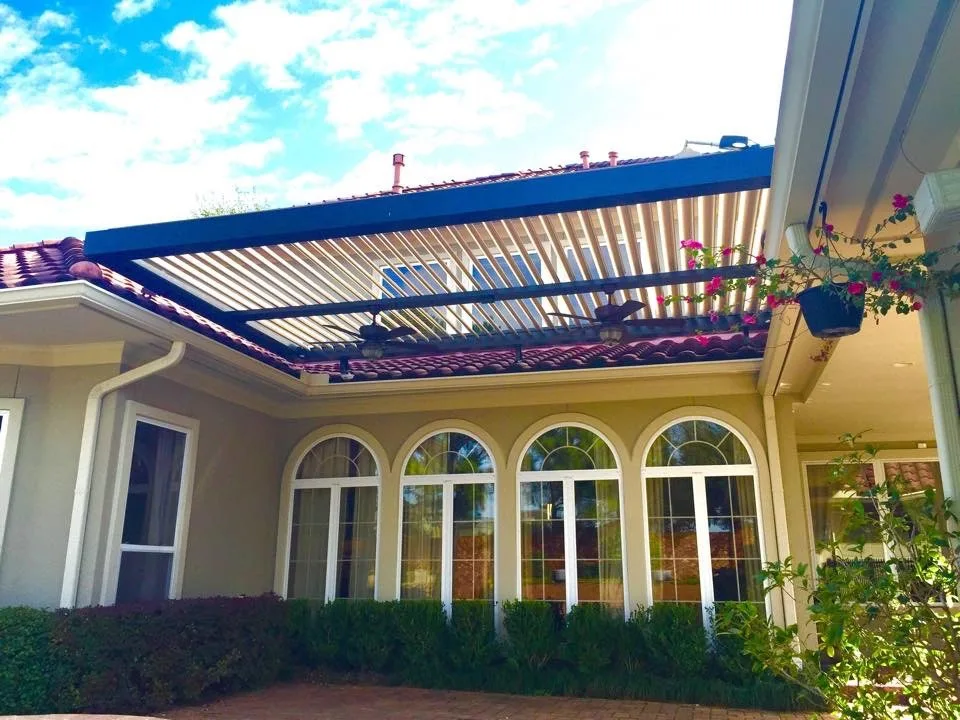 Housing by The Smart Pergola - Photo 20