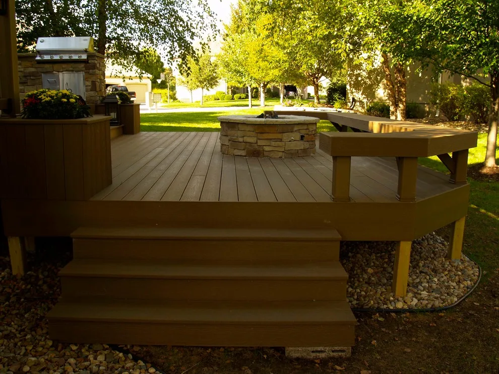 Evergrain Composite Deck by Ringgenberg in Overland Park by Moonlight Decks LLC - Photo 24