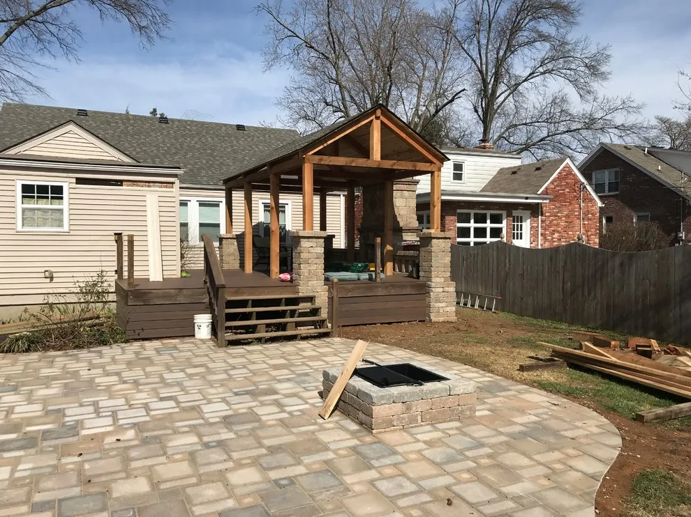 Robertson outdoor area by Preferred Outdoor Designs - Photo 4