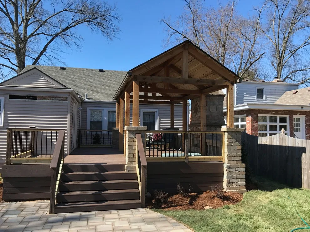 Robertson outdoor area by Preferred Outdoor Designs - Photo 2