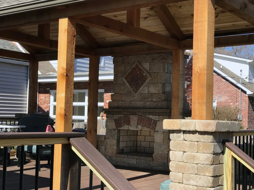 Robertson outdoor area by Preferred Outdoor Designs - Photo 3