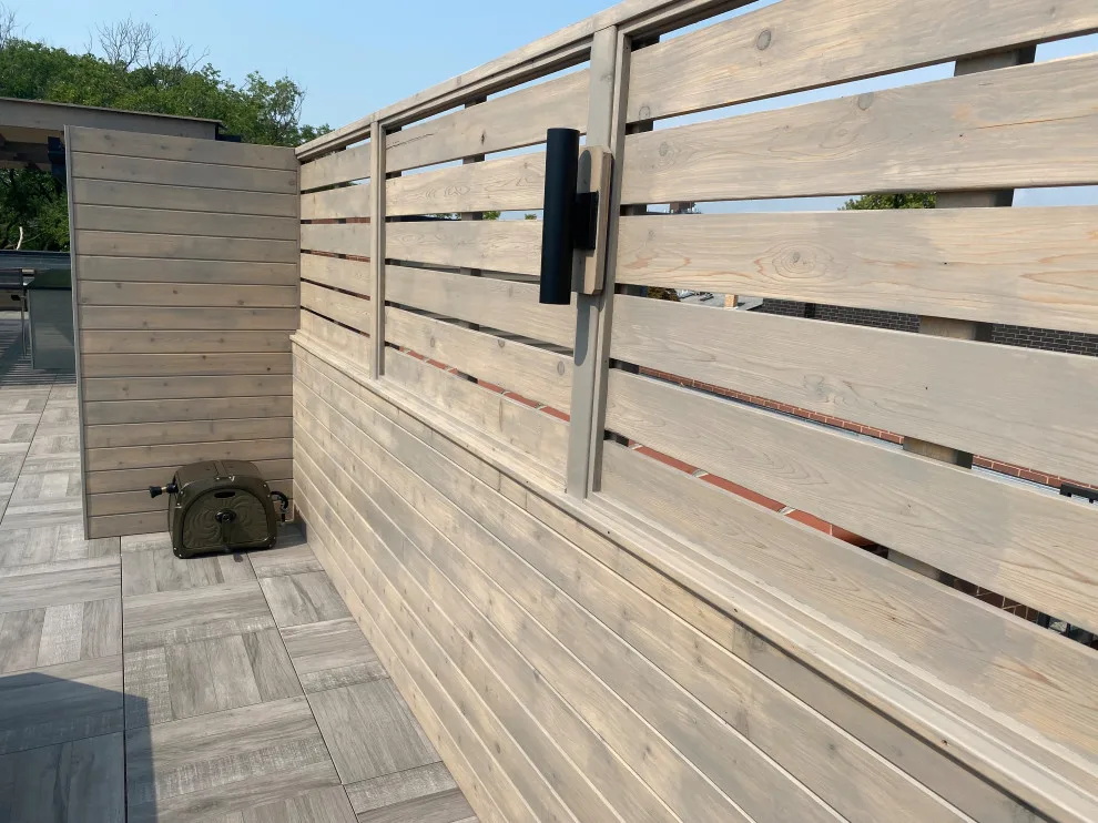 Chicago Lincoln Park Roof Deck by Unique Deck Builders - Photo 7