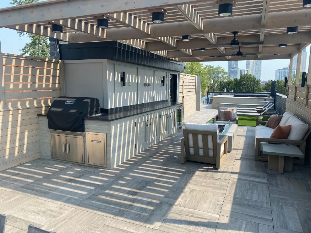 Chicago Lincoln Park Roof Deck by Unique Deck Builders - Photo 15