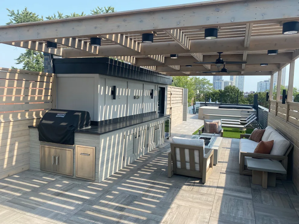 Chicago Lincoln Park Roof Deck by Unique Deck Builders - Photo 12