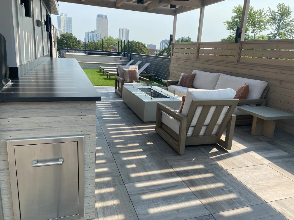 Chicago Lincoln Park Roof Deck by Unique Deck Builders - Photo 19