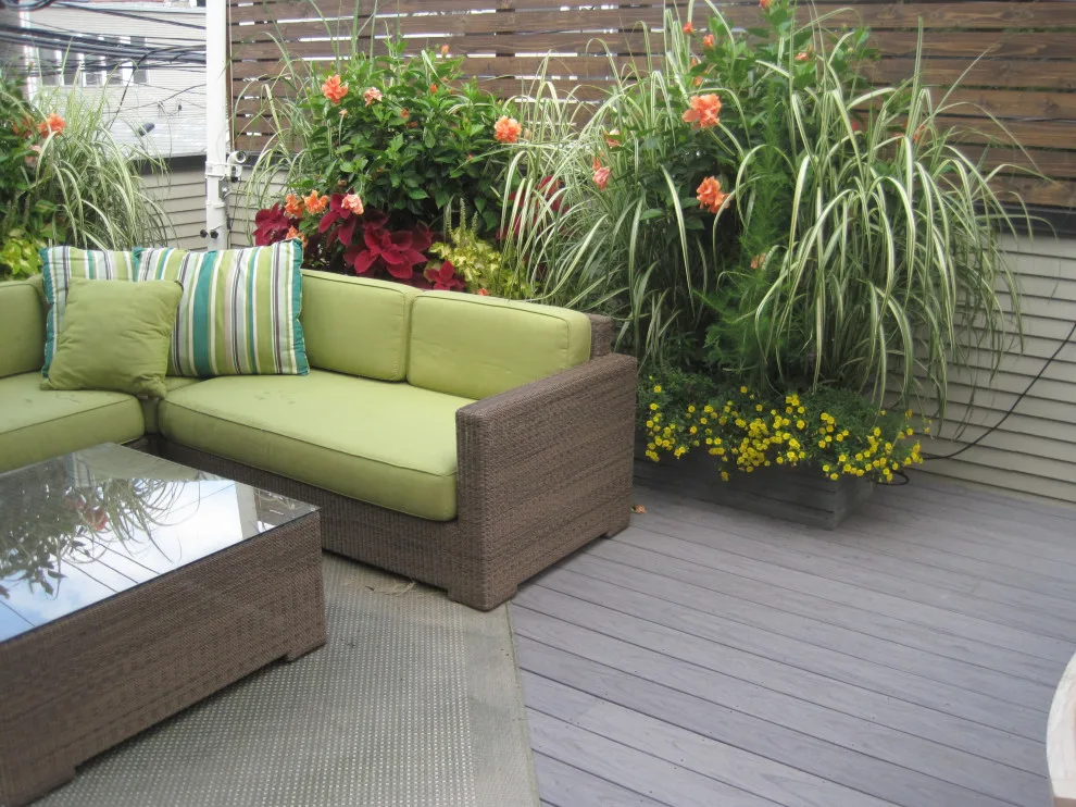 Chicago Roof Deck with Deckorators Vault Decking by Unique Deck Builders - Photo 3