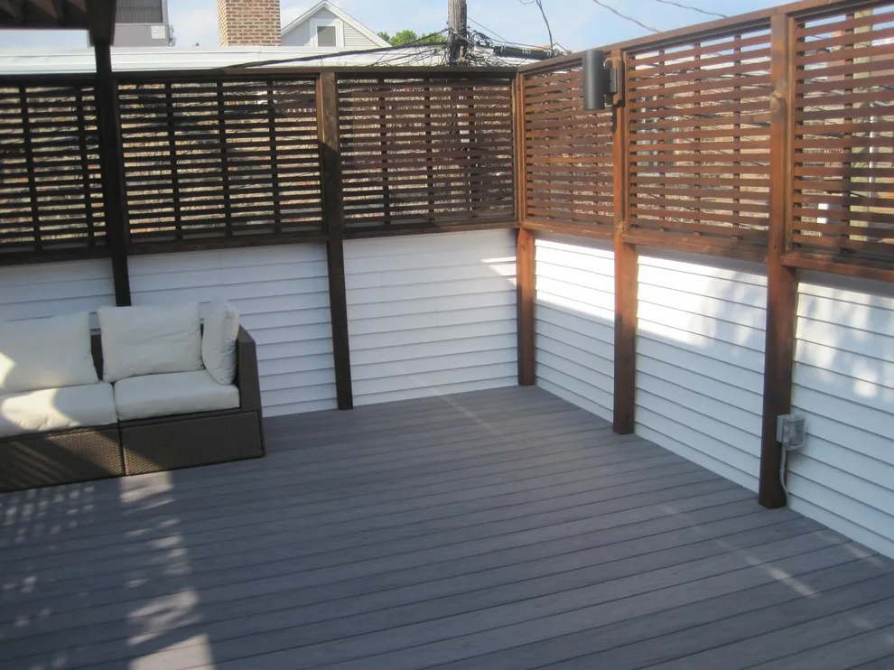 Huron Roof Deck Garage in Chicago by Unique Deck Builders - Photo 3