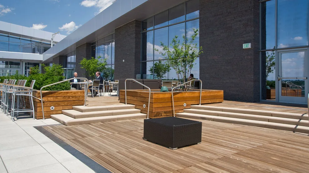 Deck Expressions - Photo 12