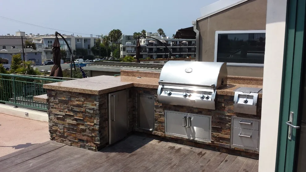 Skyline Grill Kitchen by L.A. Custom Grill Islands - Photo 2