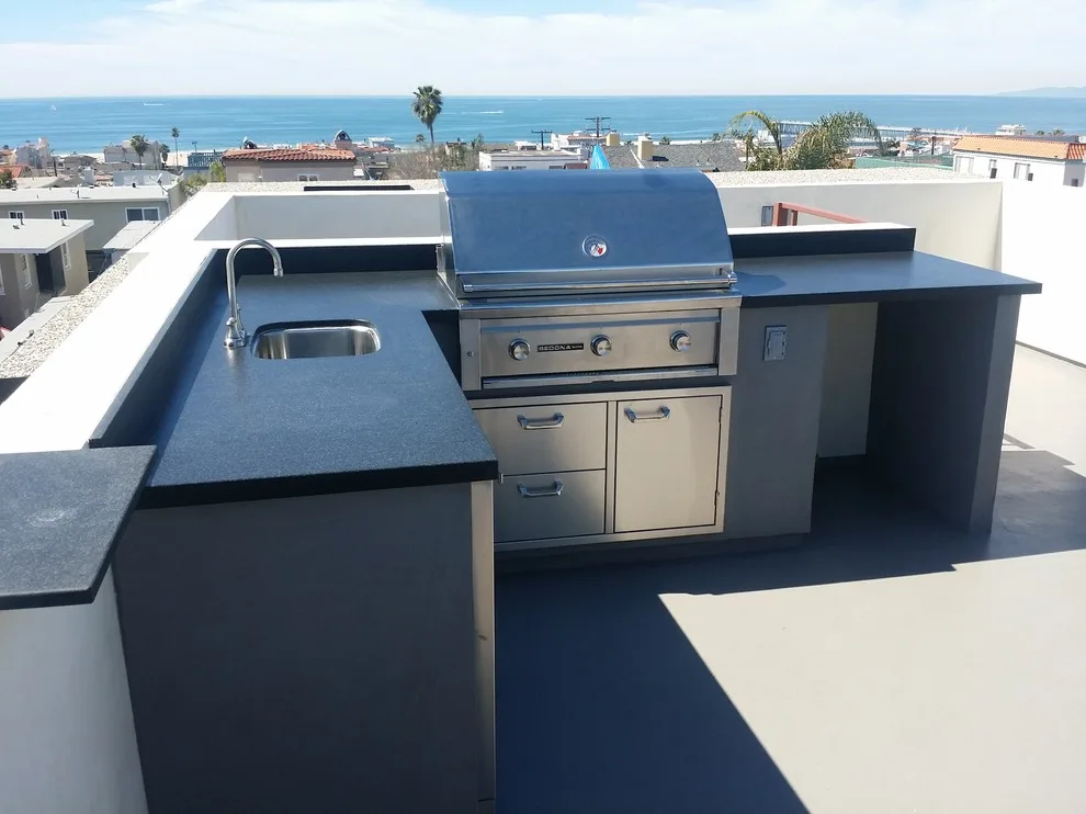 Skyline BBQ Oasis by L.A. Custom Grill Islands - Photo 5