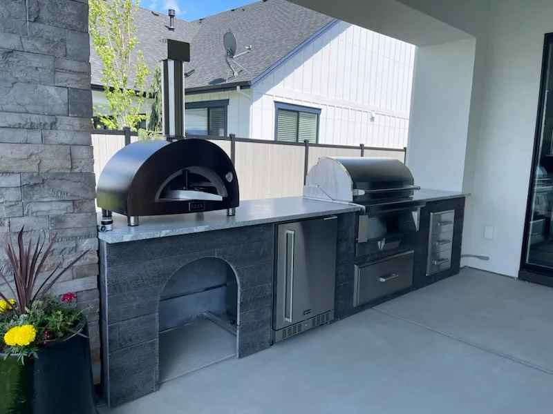 RTA Al Fresco Cooking Space by Durabuild Construction Inc. - Photo 2