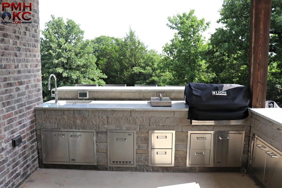 Outdoor Kitchens by PMH Construction LLC. - Photo 25