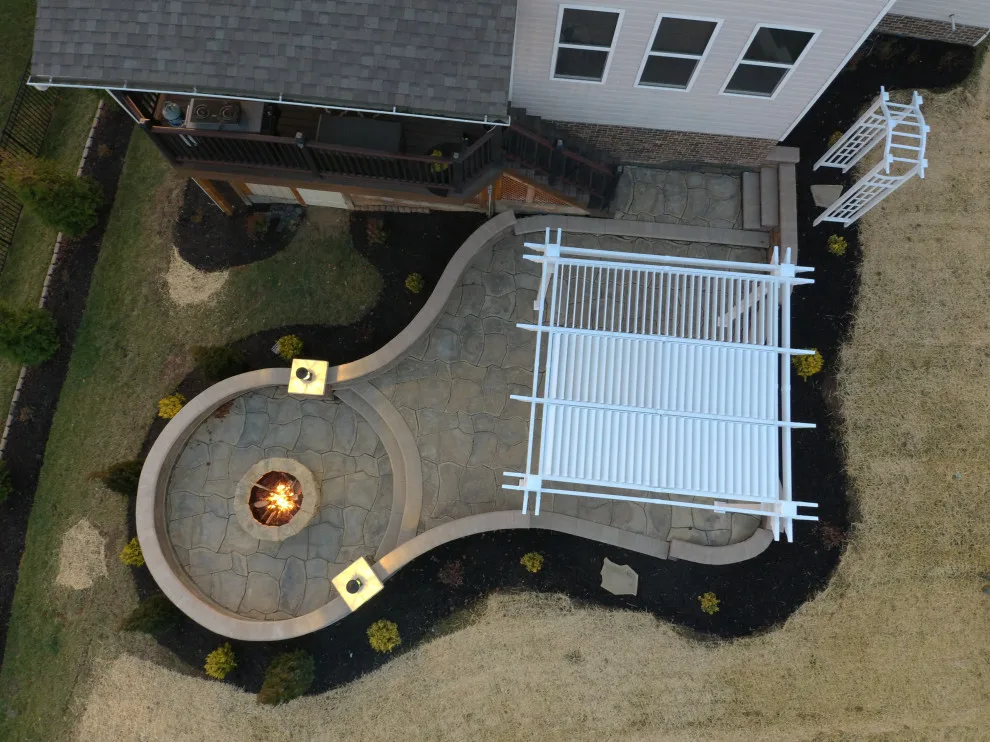 Santos courtyard by Alumni Landscaping LLC - Photo 6