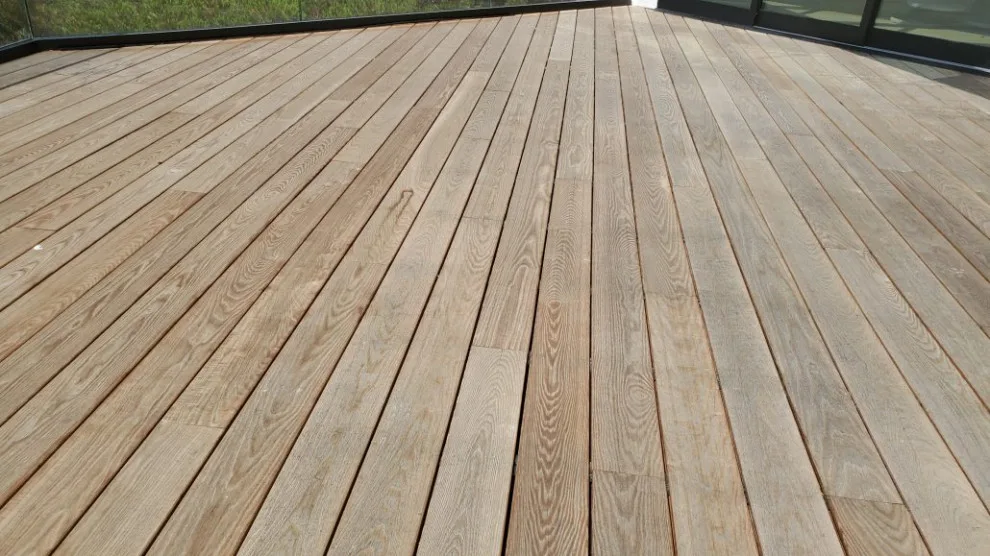 Beverly Hills Sassafras Rooftop Terrace by Robi Decking - Photo 4