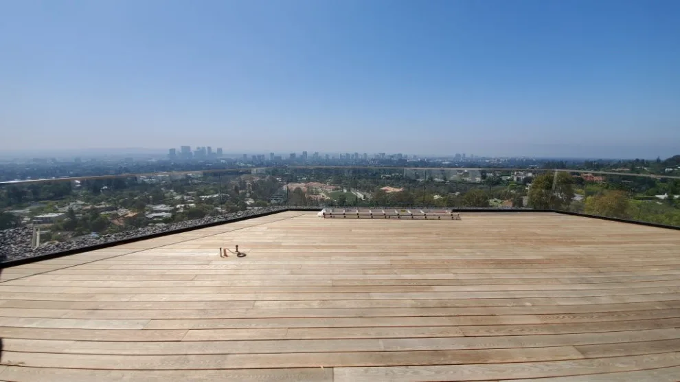 Beverly Hills Sassafras Rooftop Terrace by Robi Decking - Photo 6