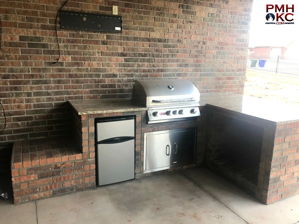 Outdoor Kitchens by PMH Construction LLC. - Photo 30