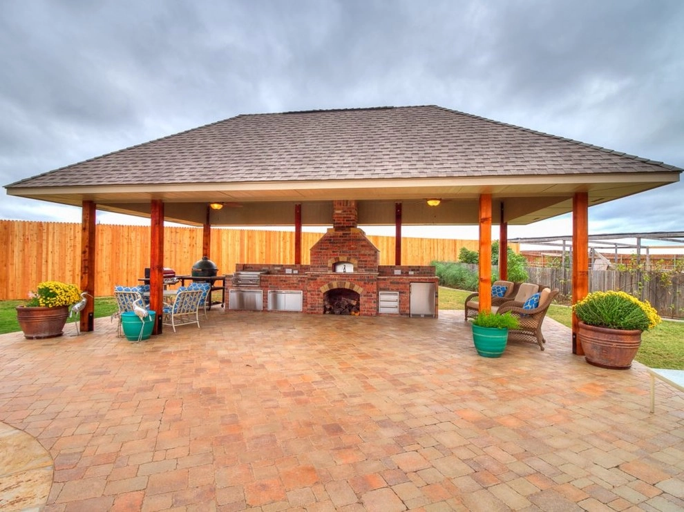 Outdoor Kitchens by PMH Construction LLC. - Photo 11