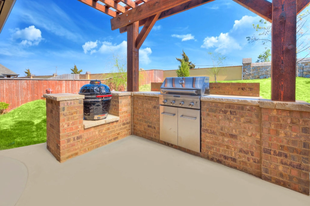 Outdoor Kitchens by PMH Construction LLC. - Photo 12
