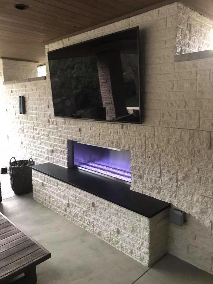 Modern Outdoor Living Space by PMH Construction LLC. - Photo 3