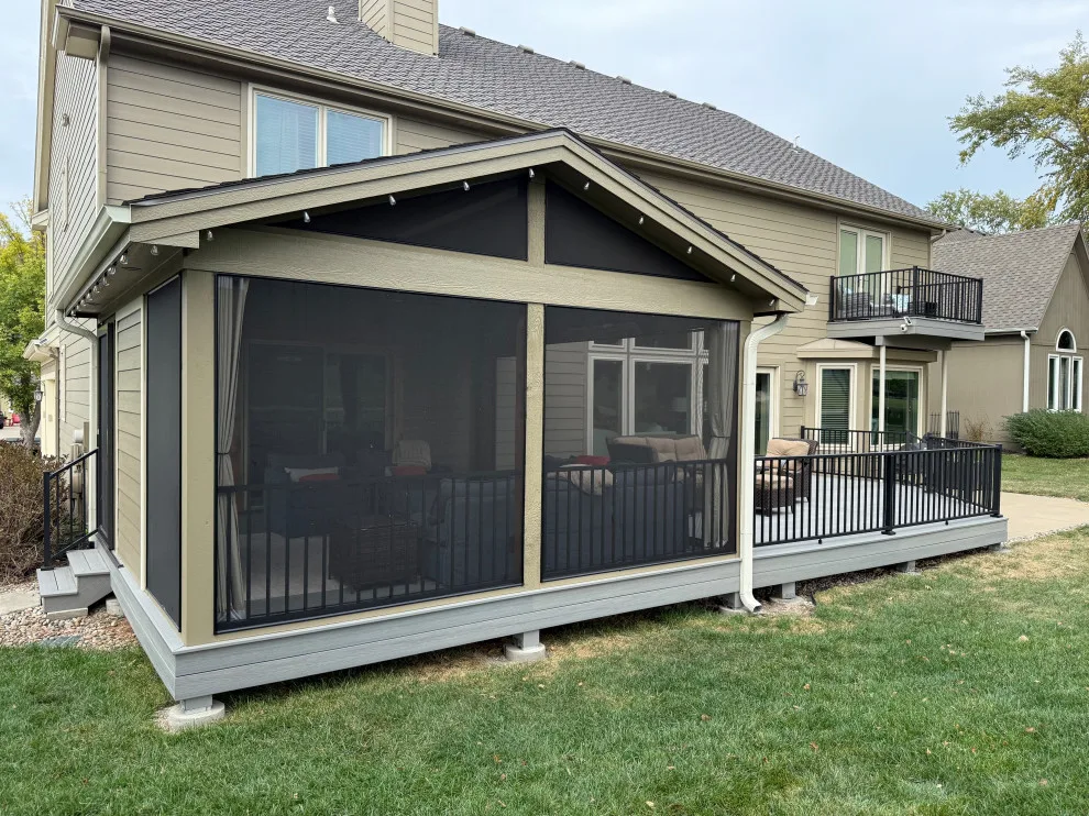 Lenexa, Kansas Composite Deck and Screened Porch by DW Elite Decks - Photo 2