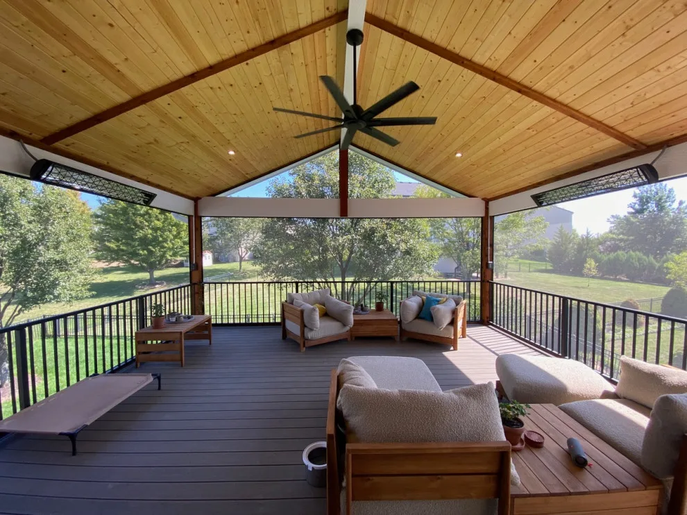 Olathe, KS Screened Porch by DW Elite Decks - Photo 2