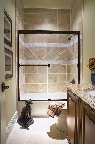 Gliding Shower Doors by Garrety Glass - Photo 4