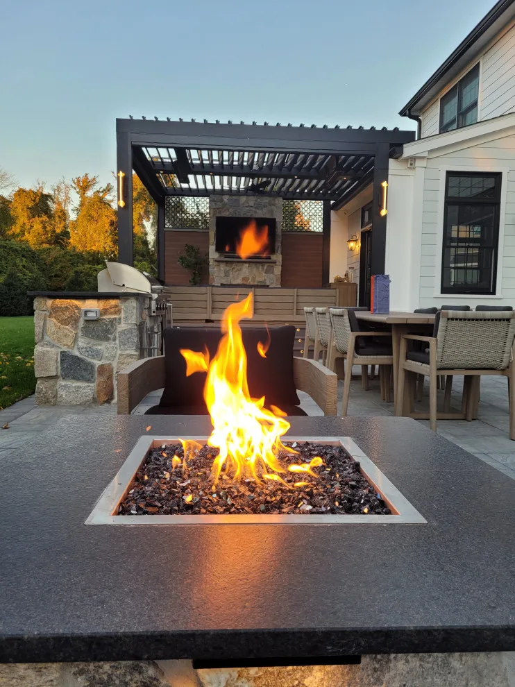Compact Outdoor Area Solutions by Deck Remodelers.com - Photo 4