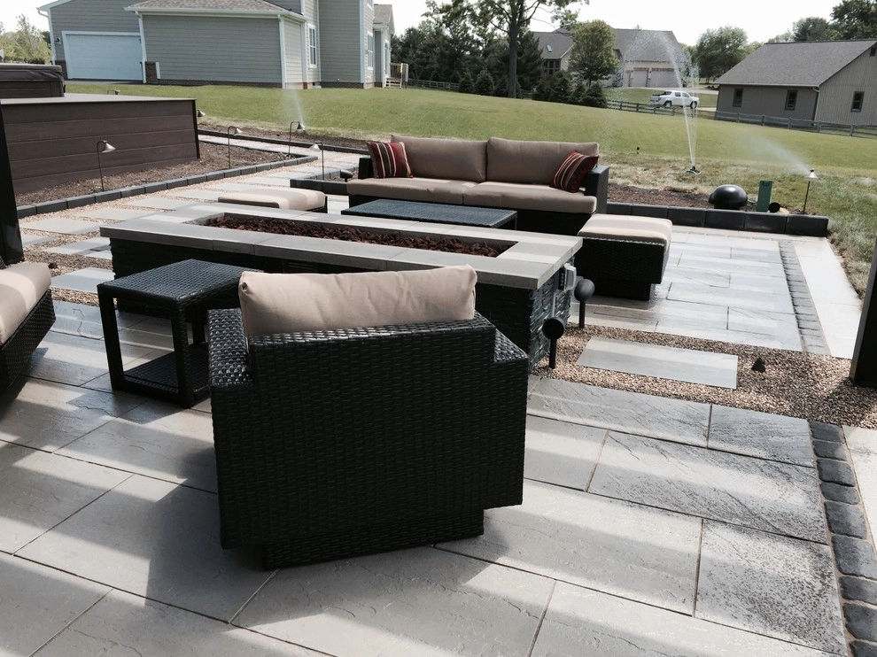 Contemporary Outdoor Living by Pony Lawncare And Landscaping - Photo 4
