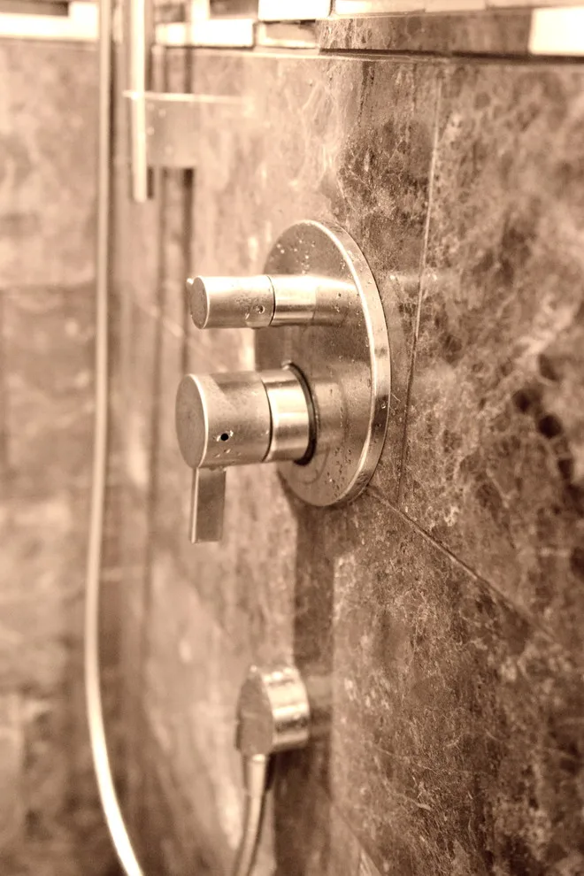 Strongsville Primary Bathroom by 24/7 Deck Builders - Photo 4