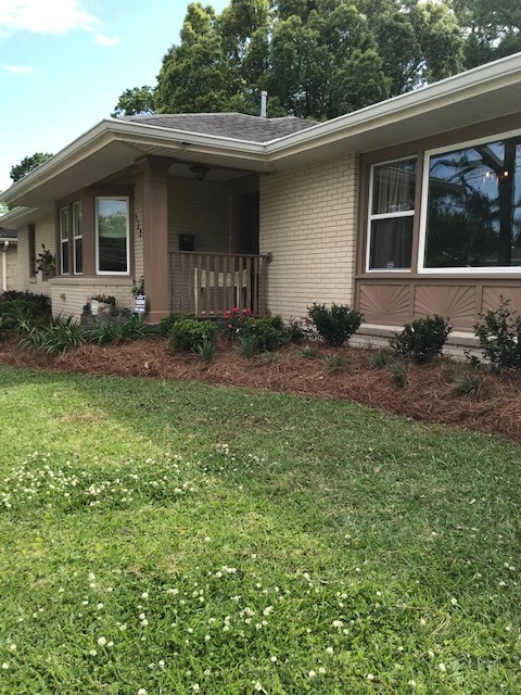 Front Yard Landscaping by Prados Landscapes LLC - Photo 3