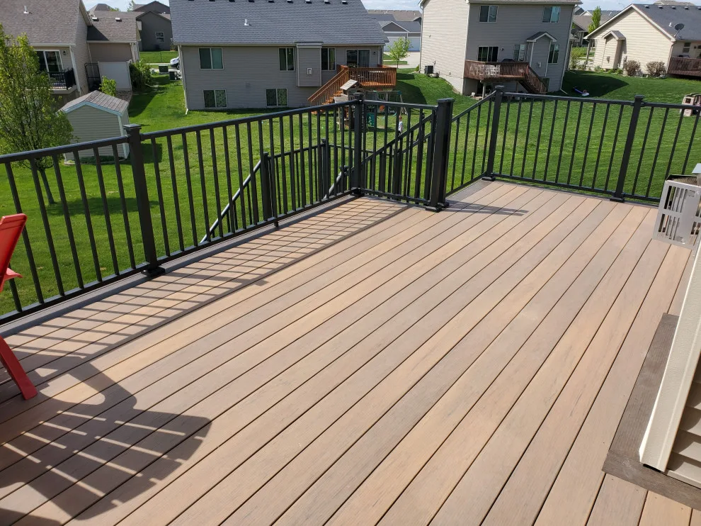 Timbertech Three Seasons Deck by Deck & Drive Solutions - Photo 8