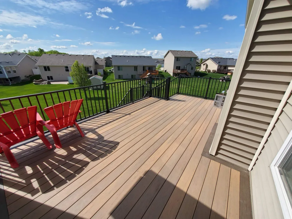 Timbertech Three Seasons Deck by Deck & Drive Solutions - Photo 5